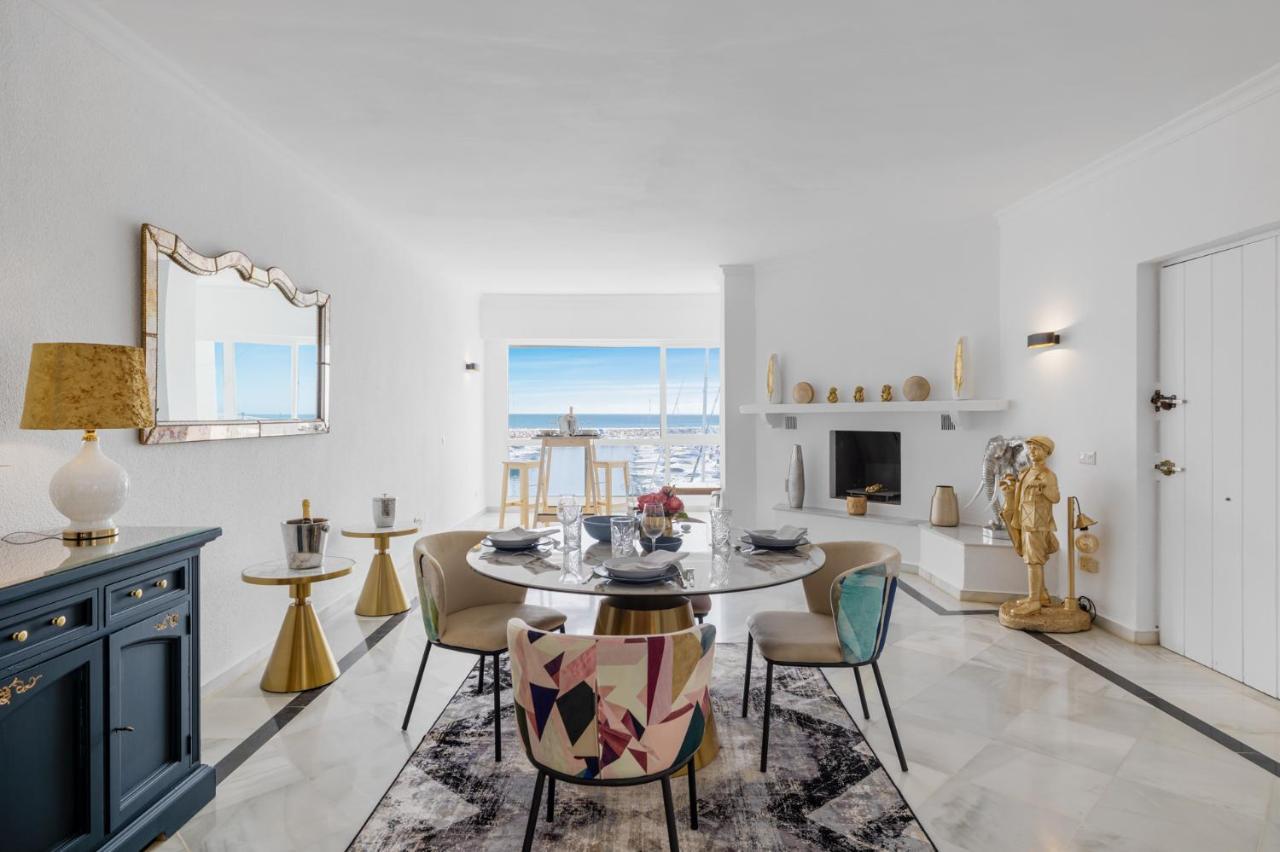 Apartmán Luxurious Frontline Penthouse In Puerto Banus Marbella Exteriér fotografie